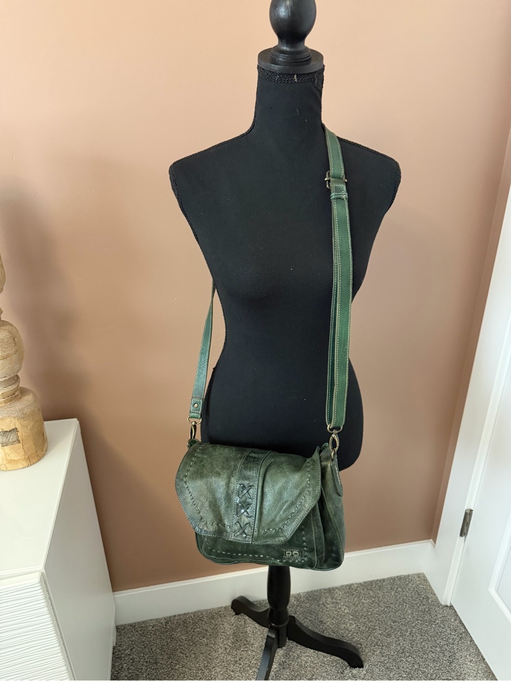 Bed Stu Green Leather Crossbody Bag.